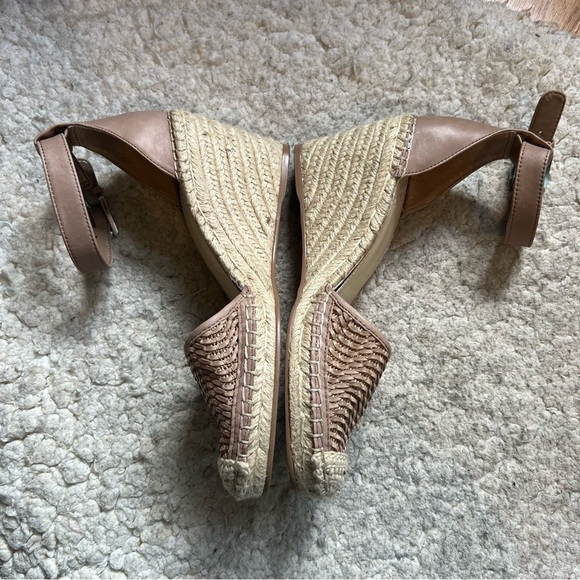 Vince Camuto: Valissa Woven Leather Vamp Espadrille Ankle Strap Wedges Sz 8.5 - Picture 3 of 12